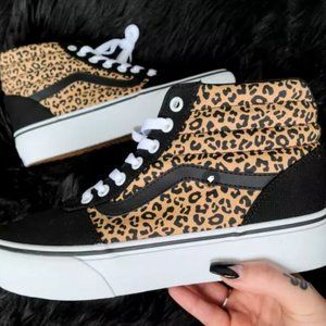 Ward Platform Leopard Women's Size 9 Vans Sneaker